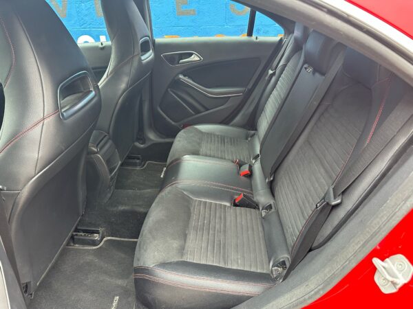 MERCEDES CLA 200CDI AMG - Imagen 19
