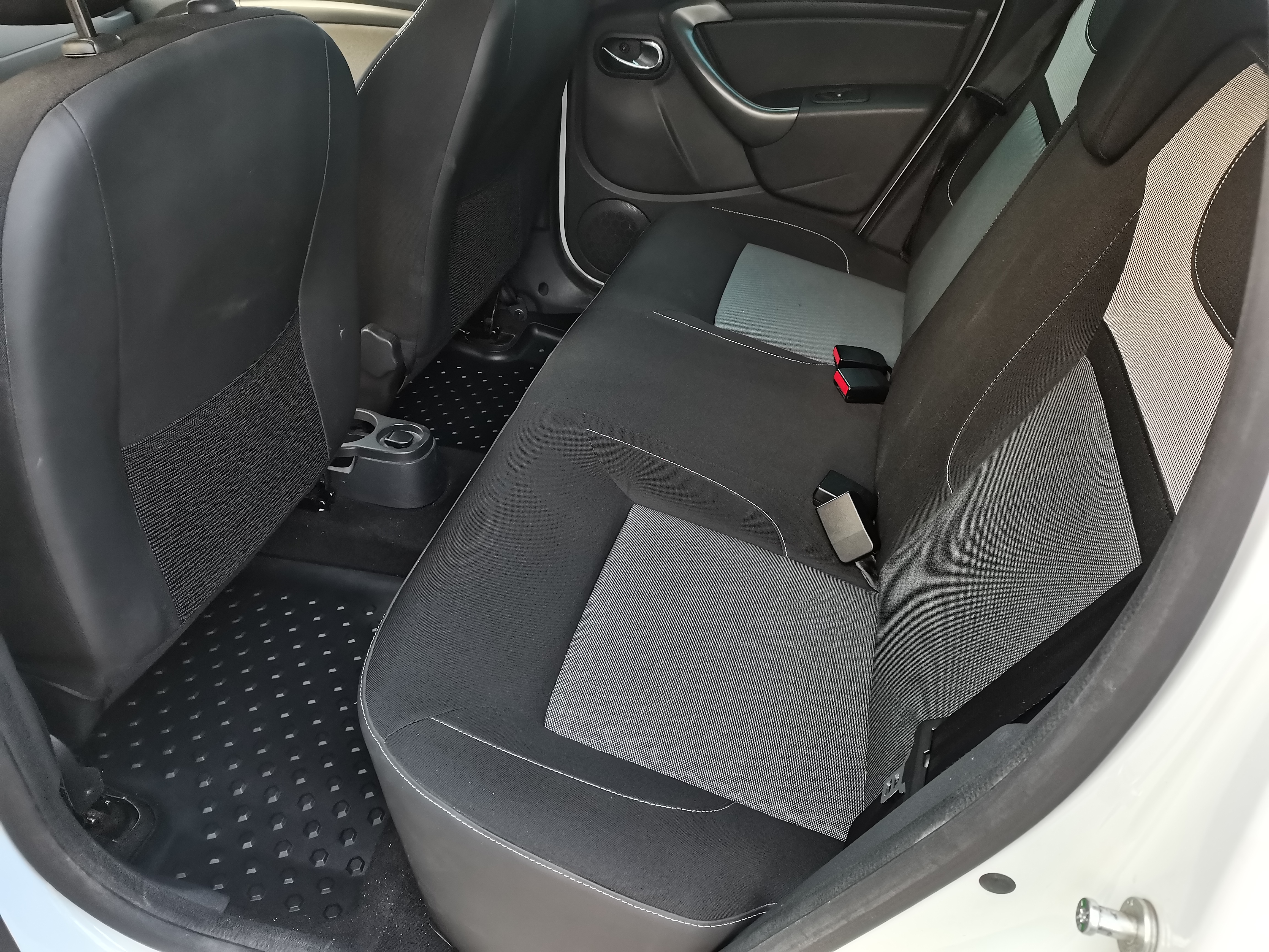 DACIA DUSTER 1.2 TCE 125CV AÑO 2016 - Imagen 16