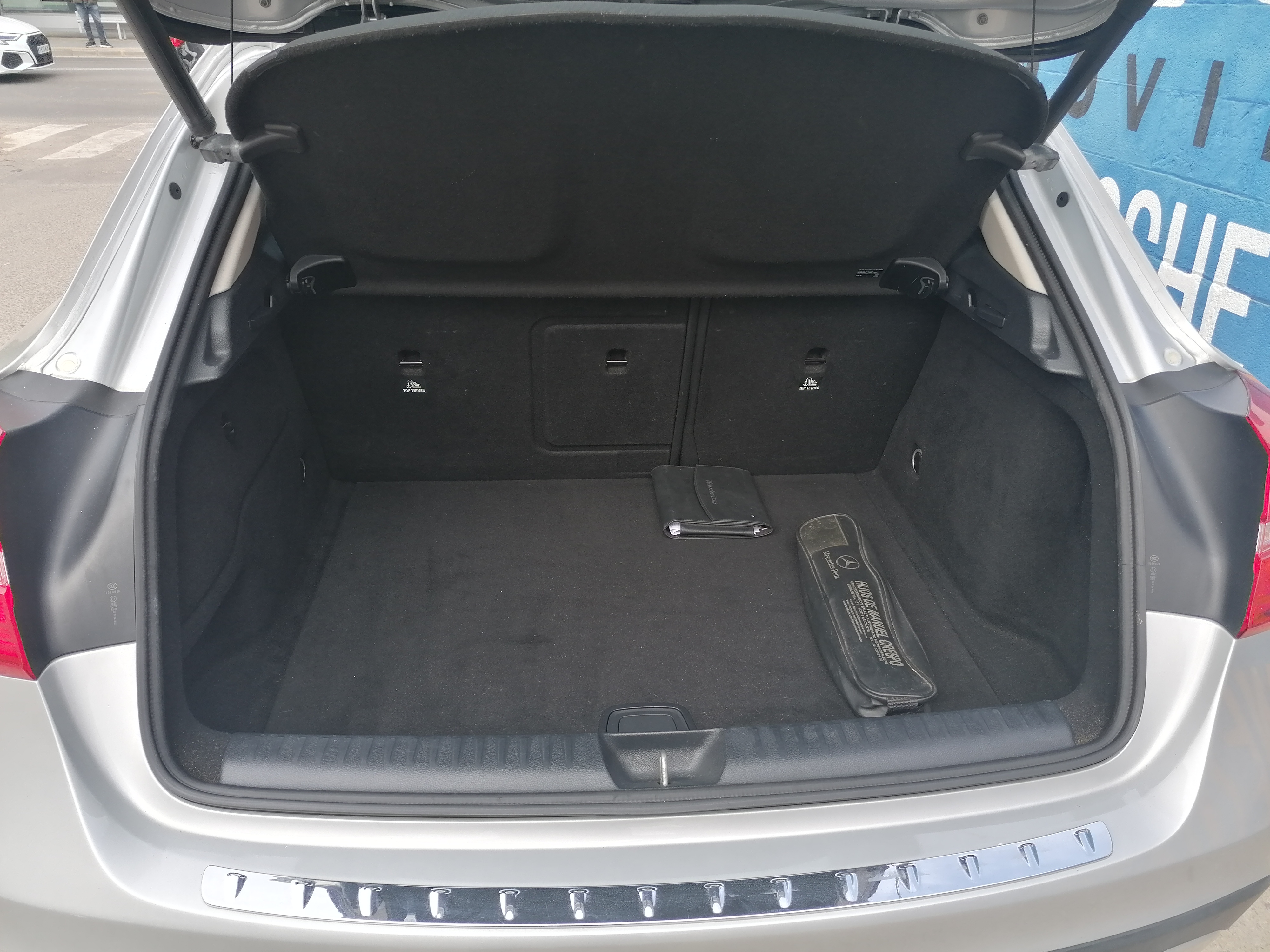 MERCEDES GLA 200CDI URBAN - Imagen 17