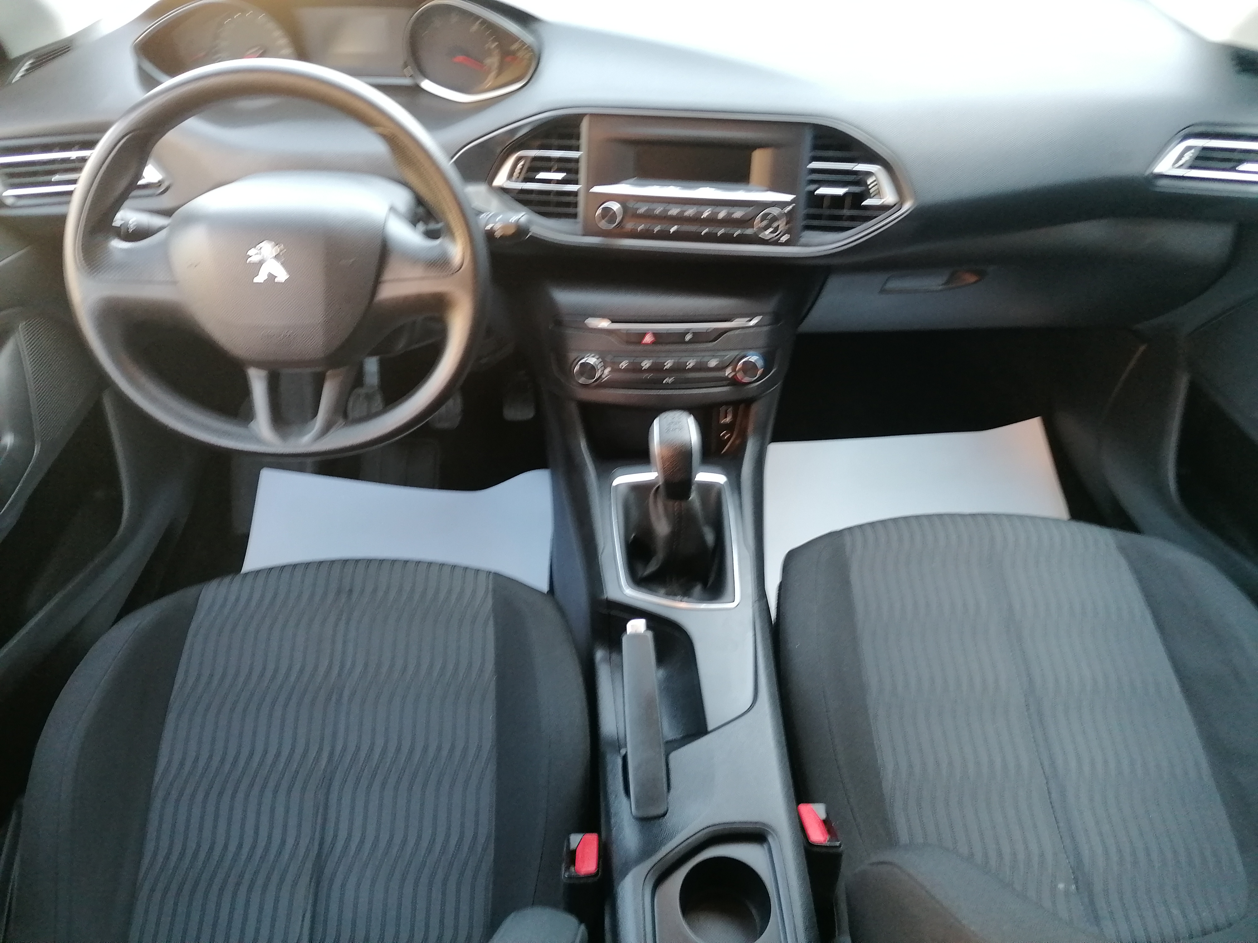 PEUGEOT 308 1.6HDI 92CV - Imagen 21