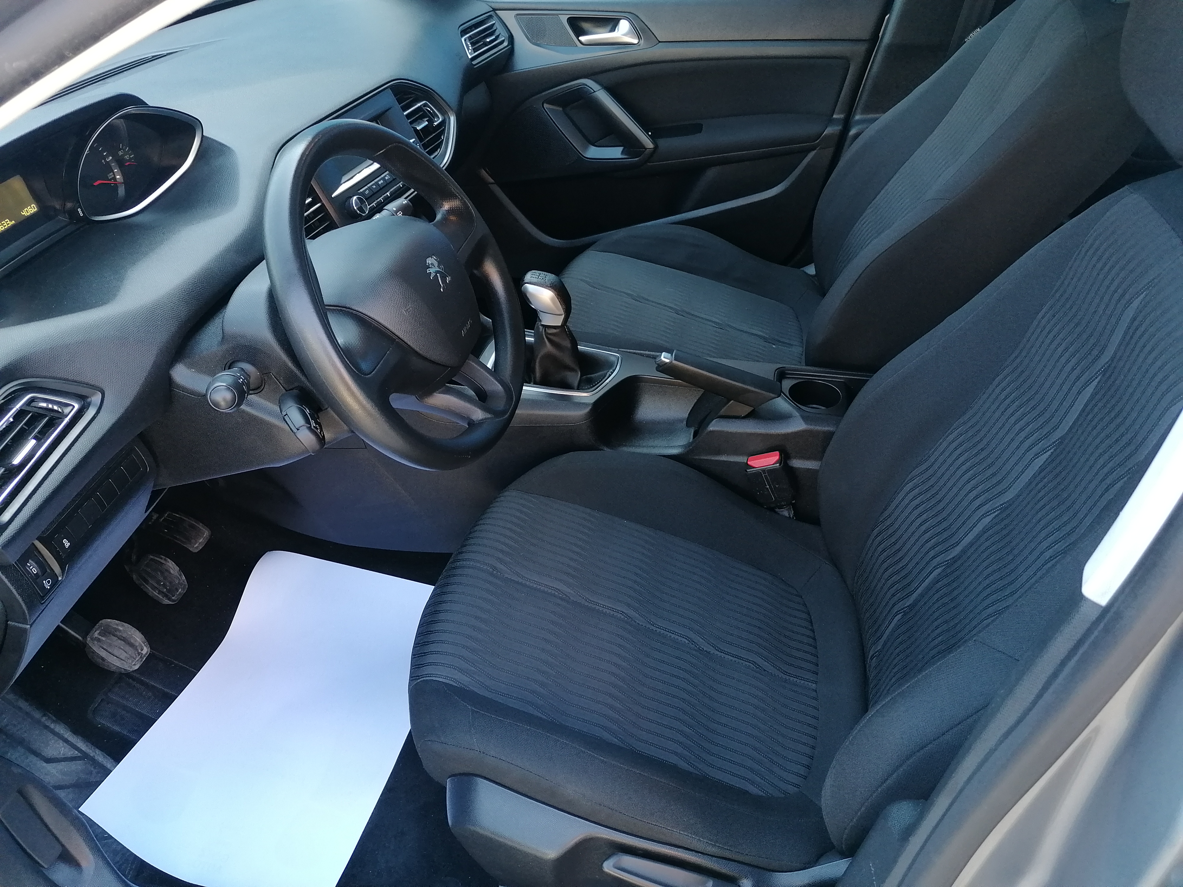 PEUGEOT 308 1.6HDI 92CV - Imagen 16