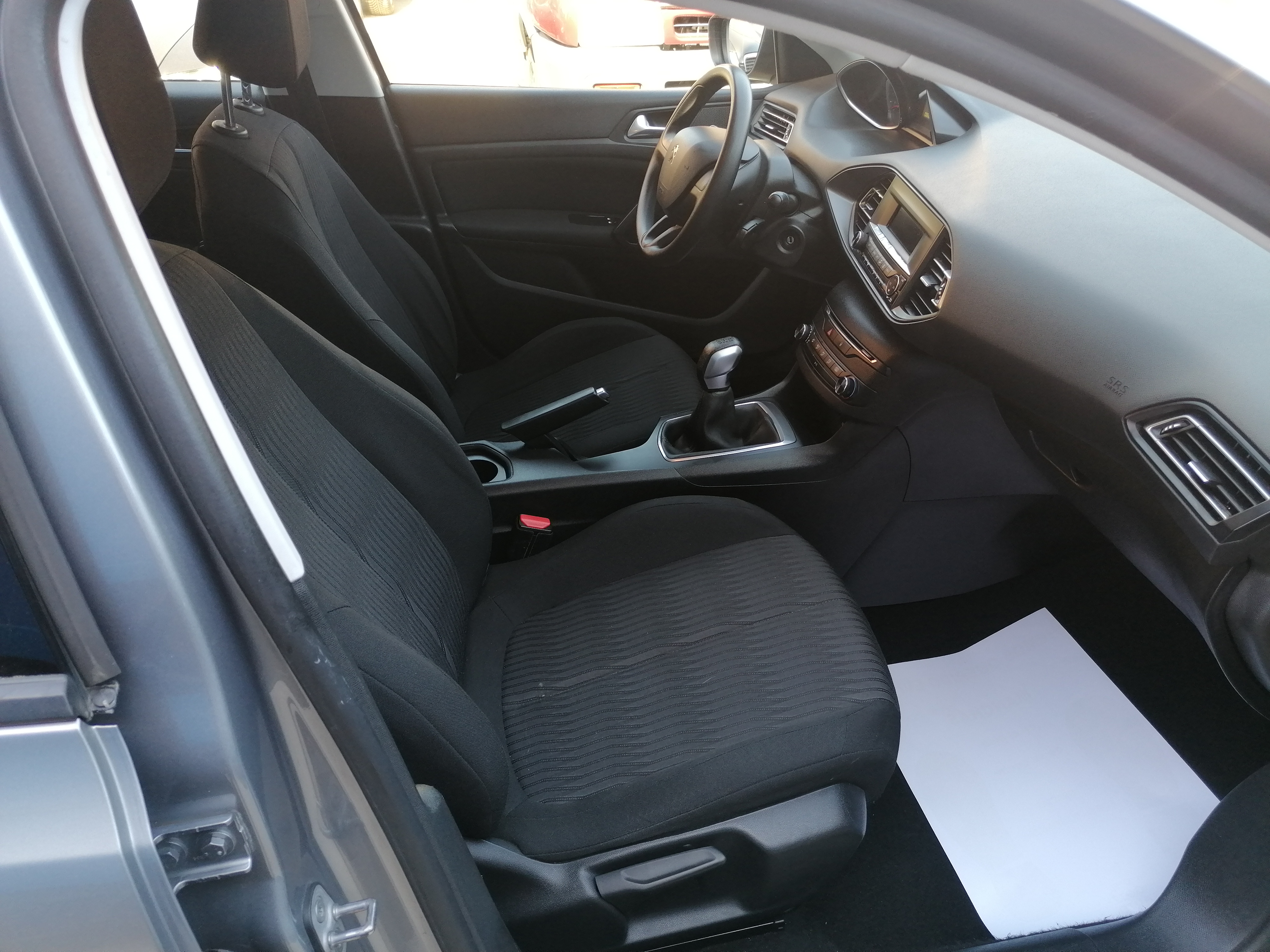 PEUGEOT 308 1.6HDI 92CV - Imagen 19