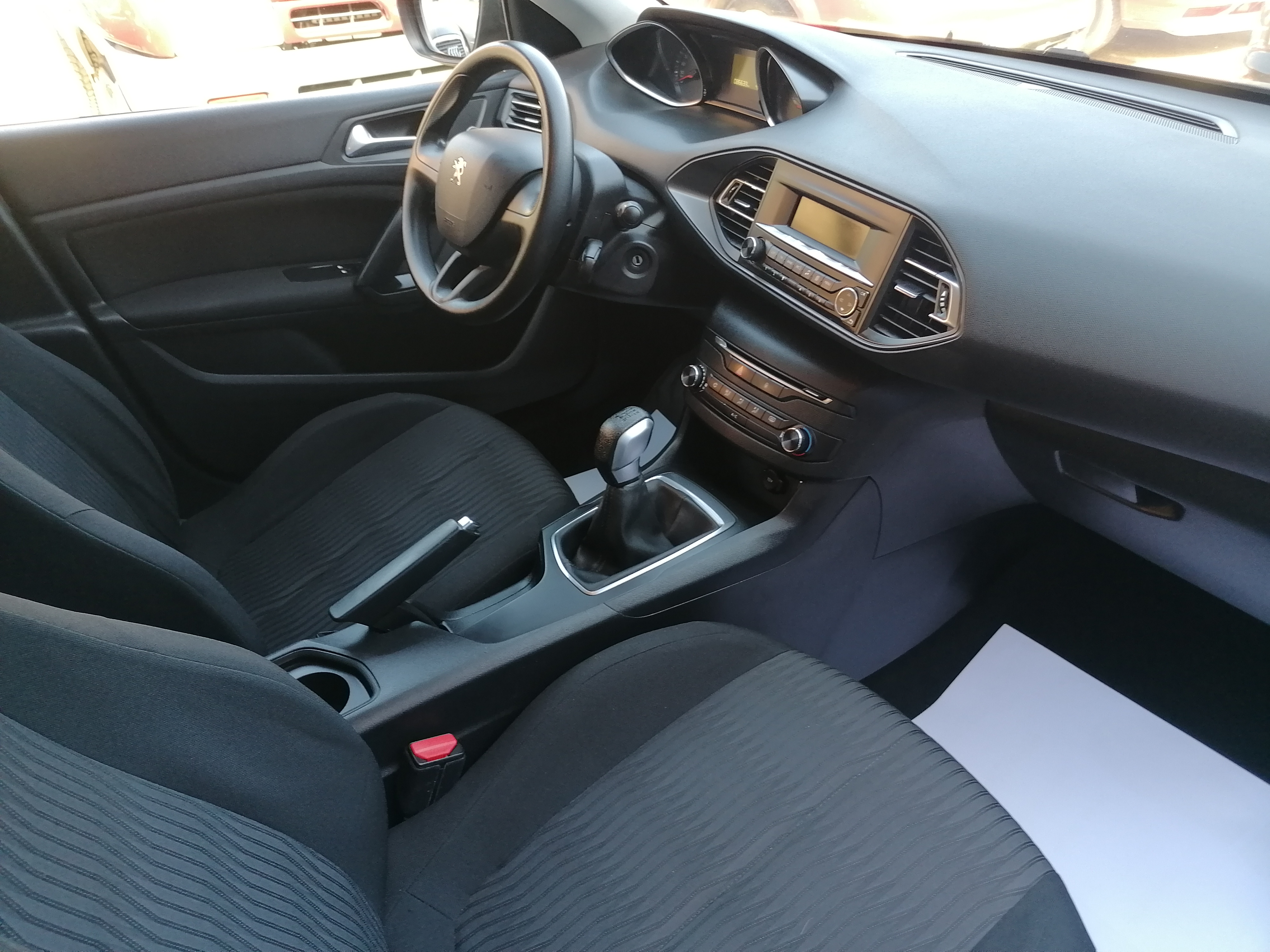 PEUGEOT 308 1.6HDI 92CV - Imagen 20