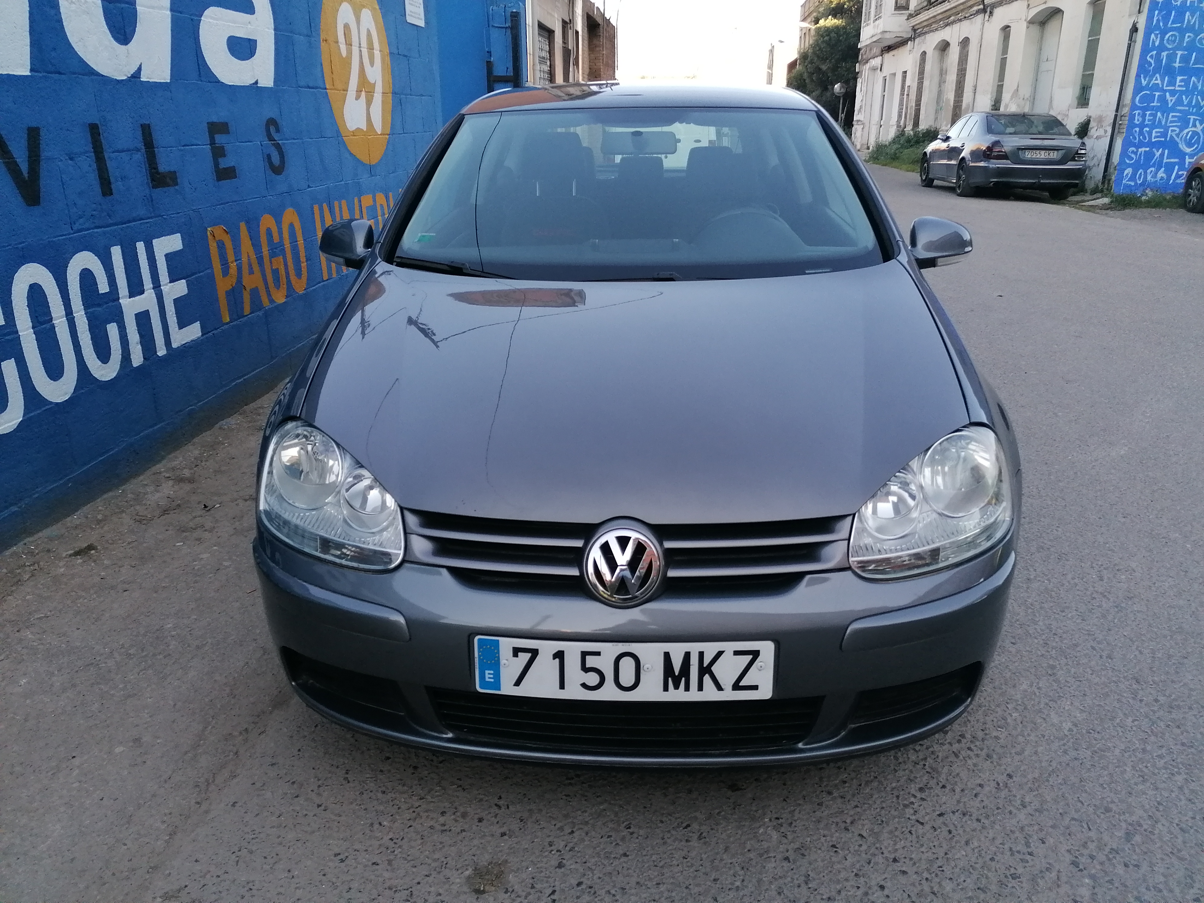 VOLKSWAGEN GOLF 5 1.6 I AÑO 2006 - Imagen 8