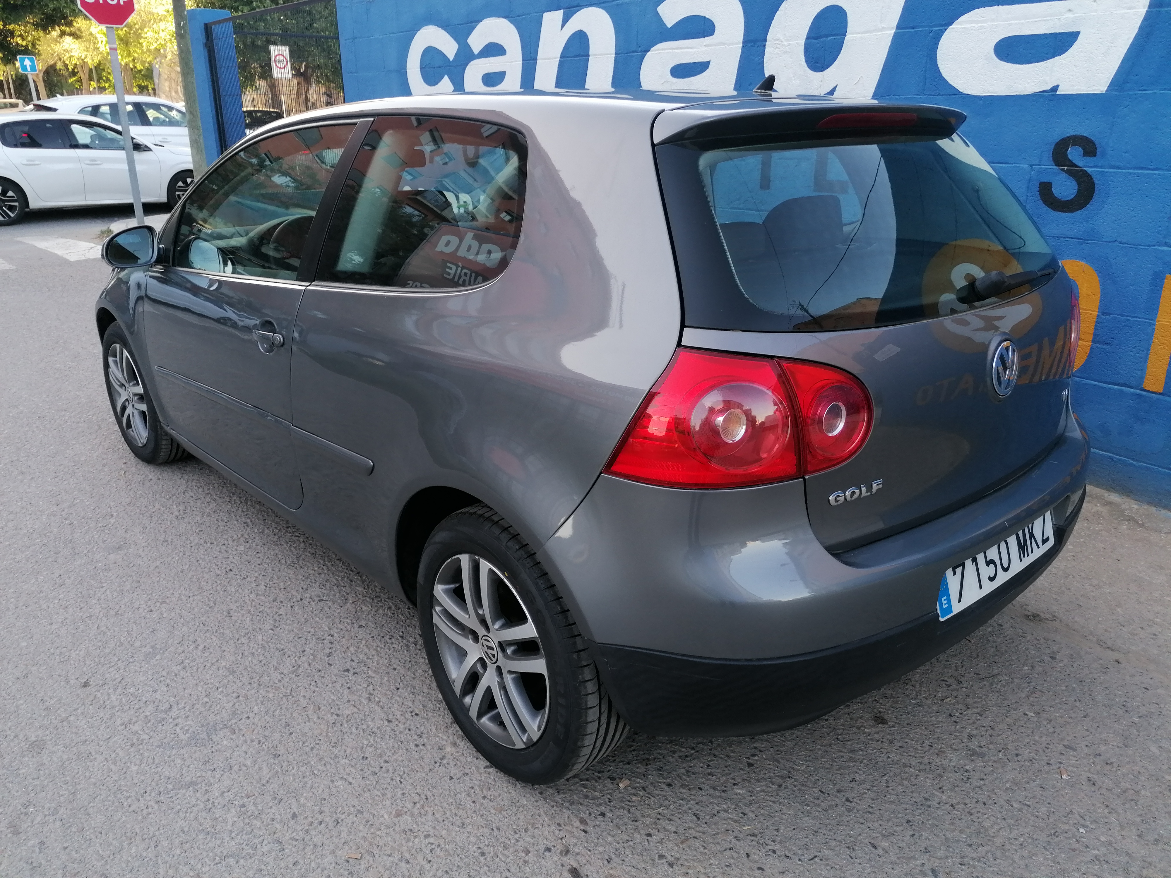 VOLKSWAGEN GOLF 5 1.6 I AÑO 2006 - Imagen 11