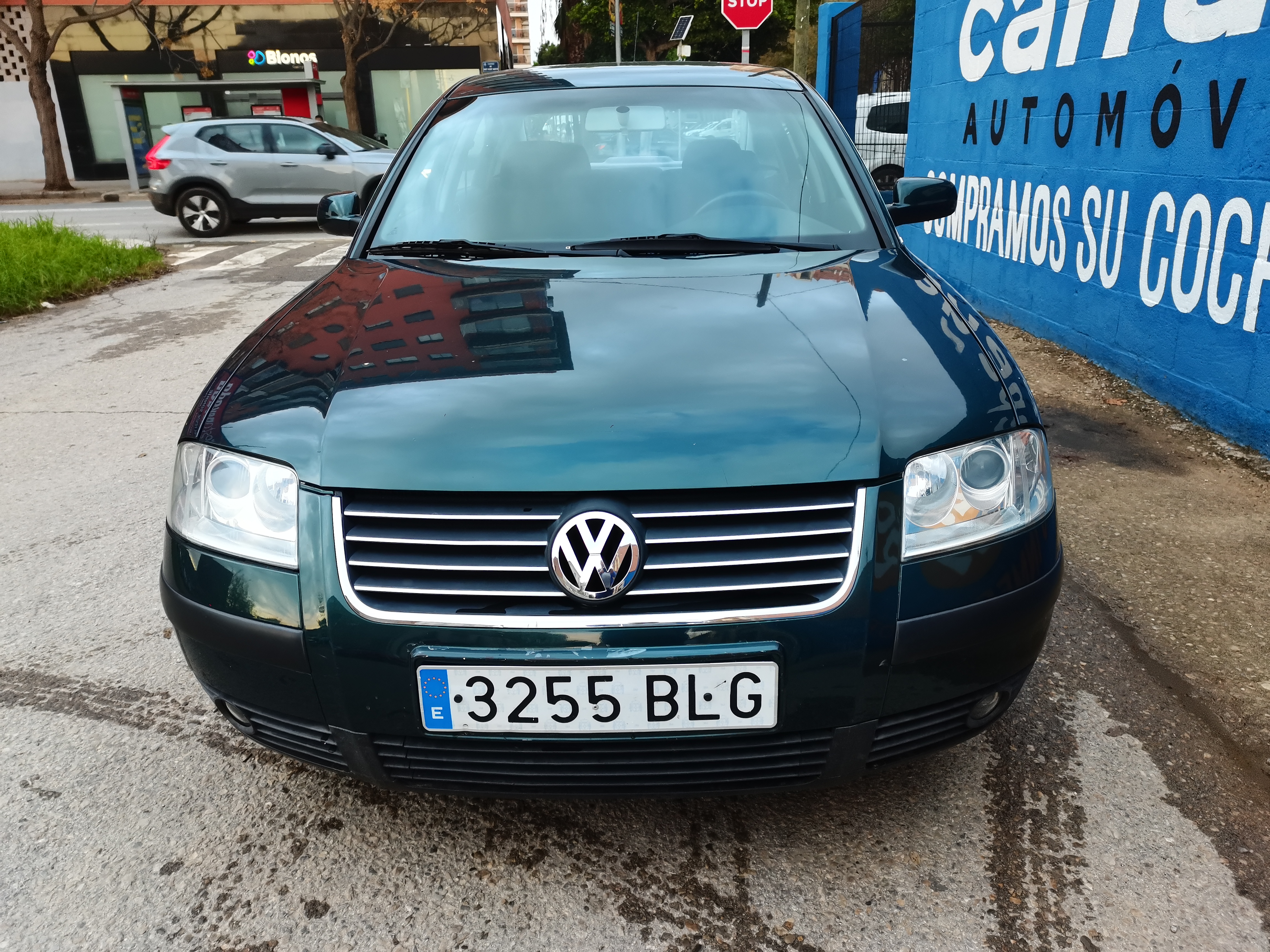 VOLKSWAGEN PASSAT 1.9 TDI 130 CV - Imagen 12