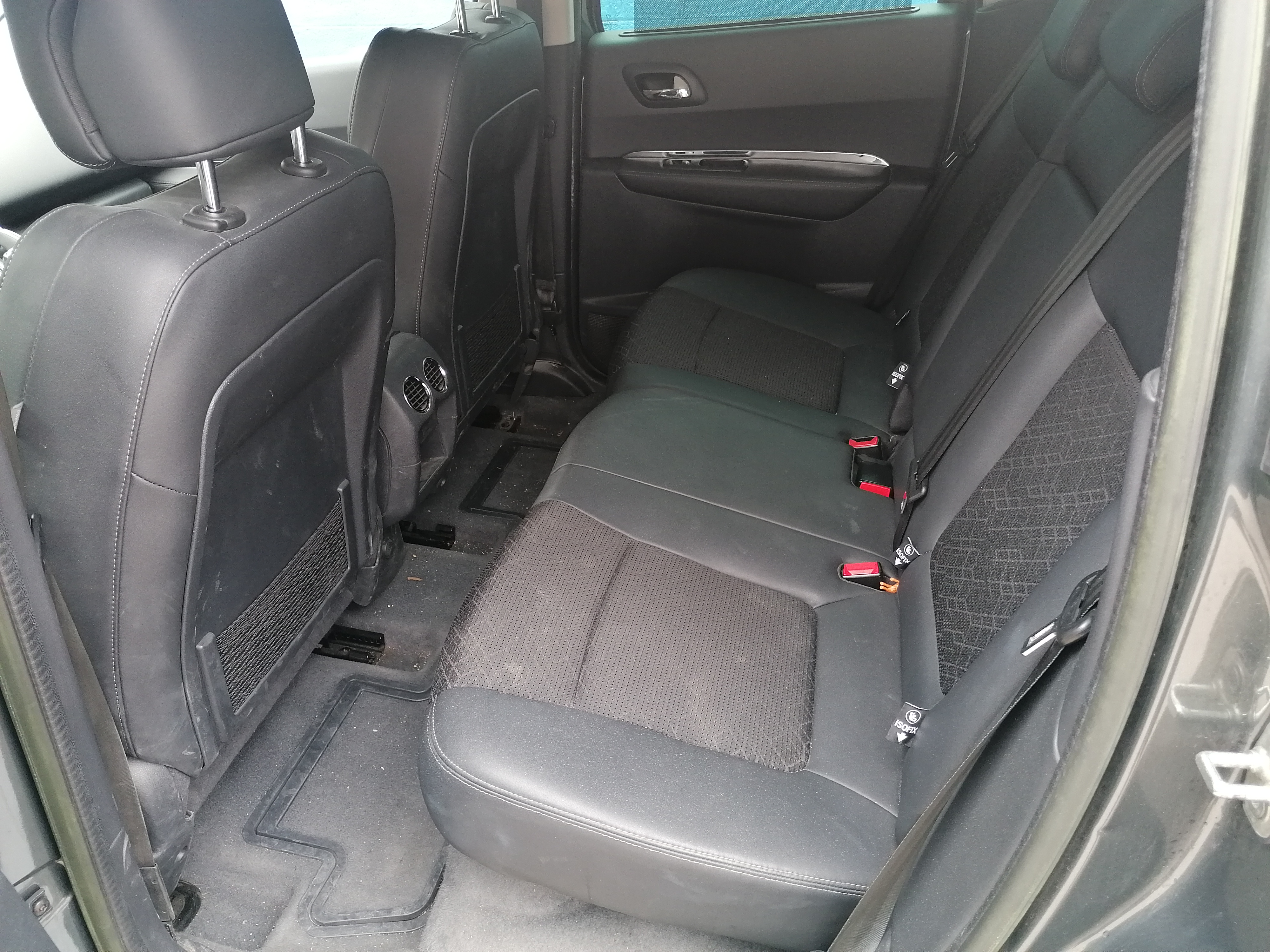 PEUGEOT 3008 1.6HDI 115CV AÑO 2014 - Imagen 23