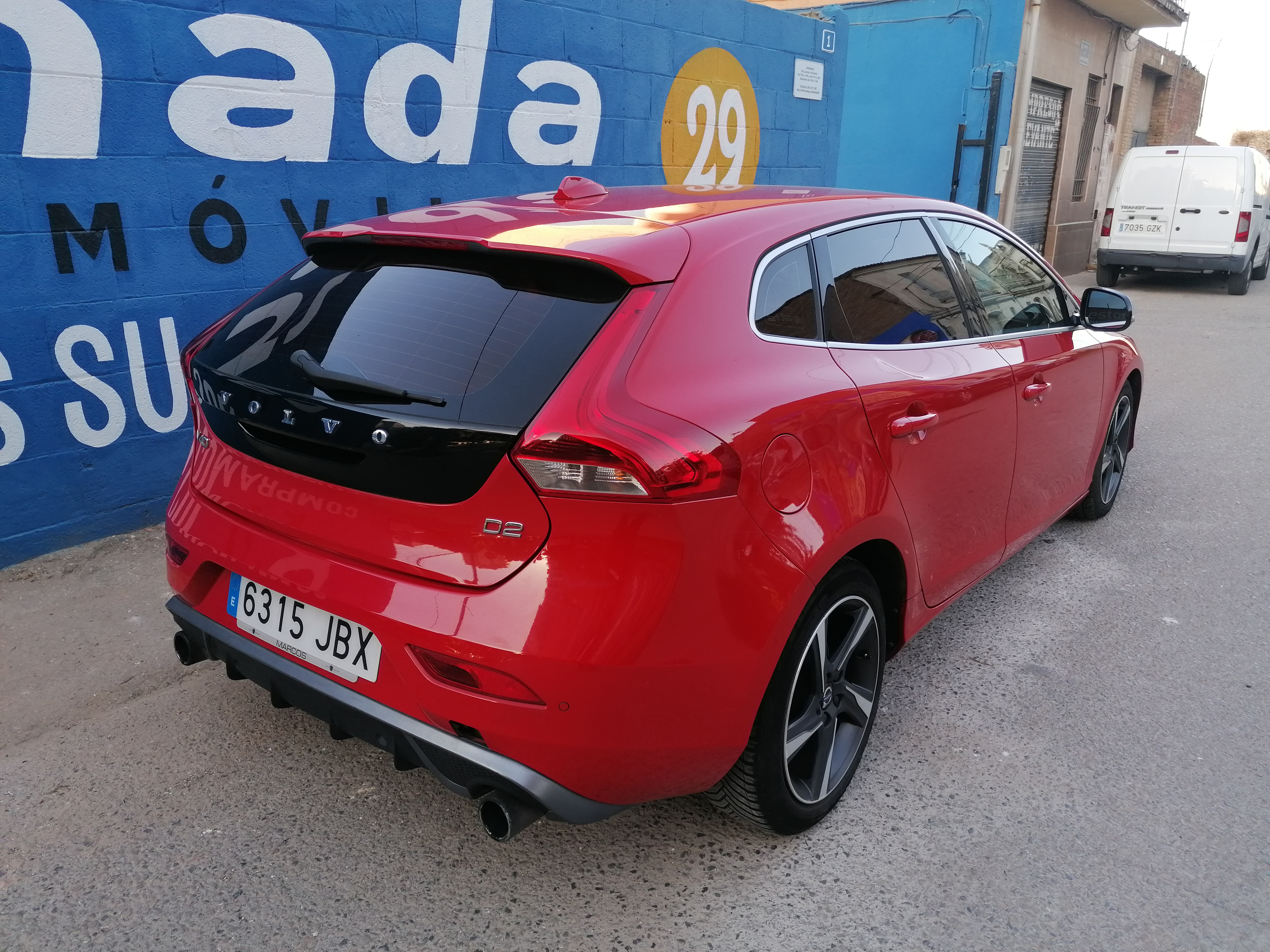 VOLVO V40 1.6 D2 115CV AÑO 2014 - Imagen 5